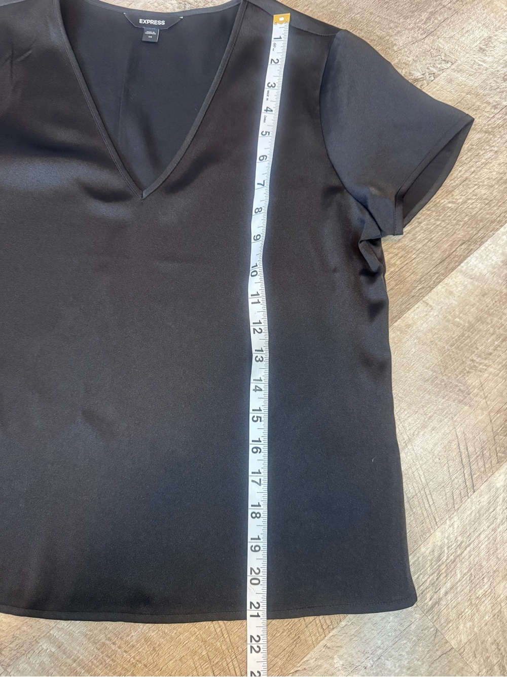 Express Black V-Neck Short Sleeve Blouse - Picture 8 of 8
